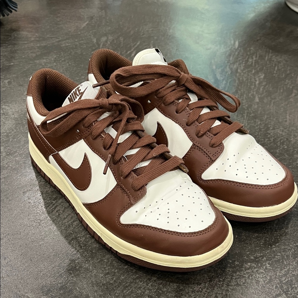 Nike Women’s Chocolate Brown and Cream Sneakers